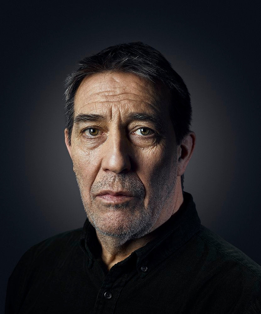 London Headshot Sessions With Royal & Celebrity Portrait Photographer Rory Lewis London