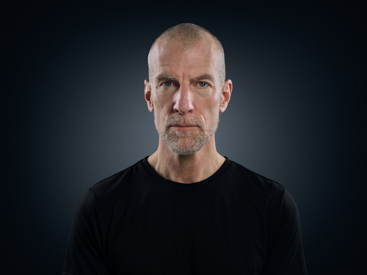 London Headshot Sessions With Royal & Celebrity Portrait Photographer Rory Lewis London
